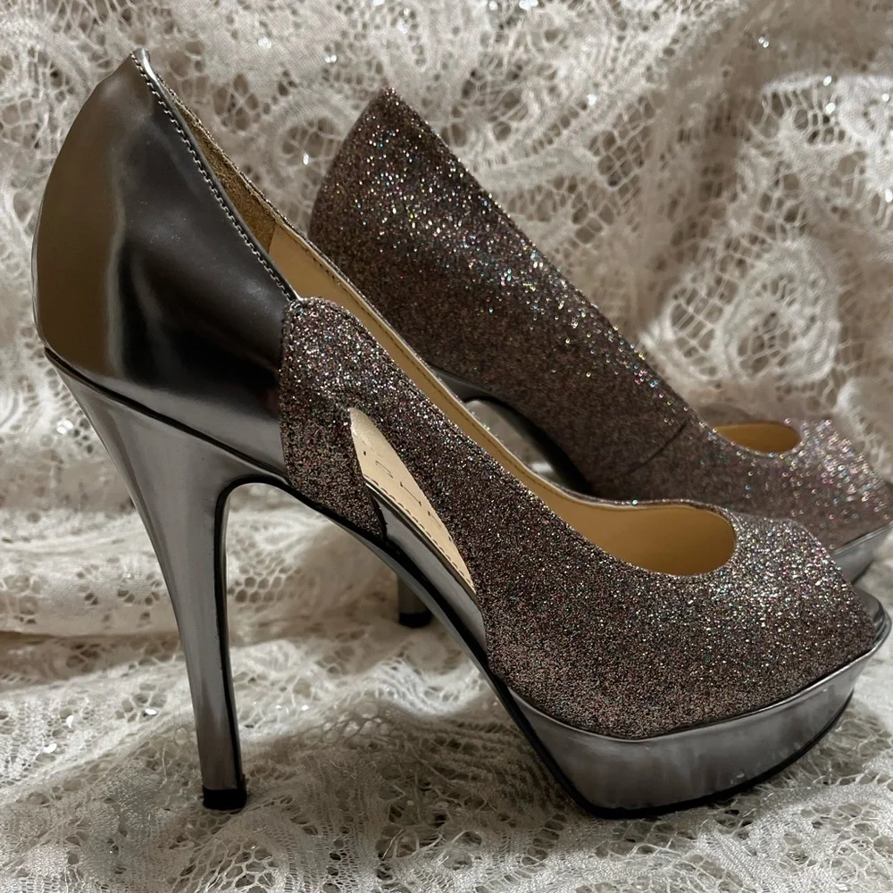 Marc Fisher/women’s Hi-heel platform sparkling dress shoes, size7M, worn once - Picture 3 of 7